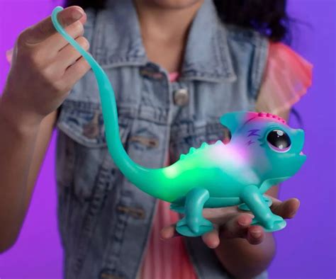 Little Live Pets Chameleon Just $10.79 on Amazon or Target.com ...