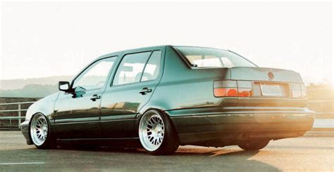 Supercharged 300bhp 2.8-litre VR6 AAA-engined 1997 Volkswagen Jetta Mk3 Typ 1H — Drives.today