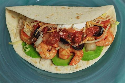 Soft Shell Shrimp Tacos {Easy Shrimp Tacos Recipe}