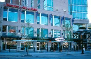 Hampton Inn & Suites Vancouver Downtown, Vancouver, Canada | Hampton inn, Vancouver hotels ...