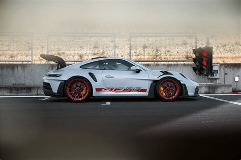 Porsche 911 992 GT3 RS : Elle possède un DRS ! - Nouveautés - Annonces-Automobile