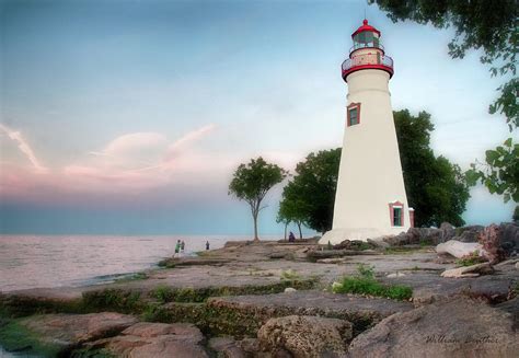 Marblehead Lighthouse Photograph by William Beuther - Fine Art America