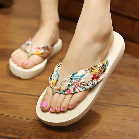 2018 Summer Bohemia Flowers Flip Flops Outdoor Beach Flip flop Women ...