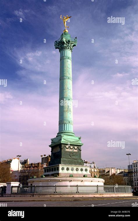 The Bastille monument at Place de la Bastille in Paris Stock Photo ...