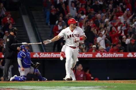 Angels News: Mike Trout Feels Like ‘The Best Player Out There’ Right ...