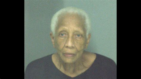 Doris Payne, unapologetic jewel thief, arrested again | CNN