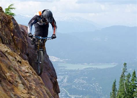 rider extreme VTT BTT MTB | Mountain biking, Extreme mountain biking ...