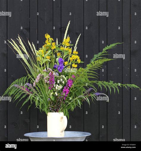 Flower arrangement, midsummer flowers Stock Photo - Alamy