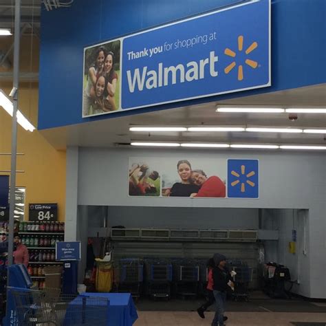 Walmart Supercenter Sign