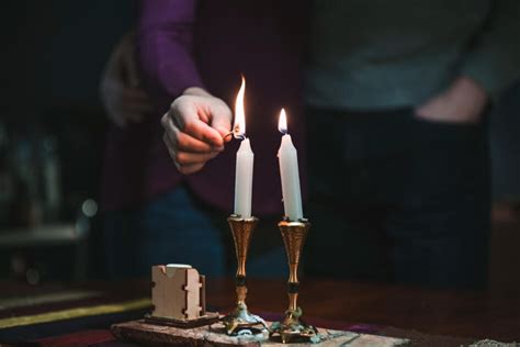 The Hanukkah Blessings | My Jewish Learning