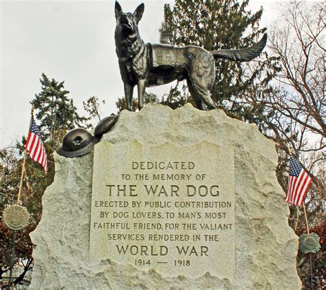 War Dog Monument | This is a monument to war dogs in the Har… | Flickr