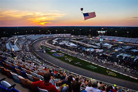 Best Seats at Richmond International Raceway