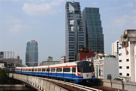 File:Bangkok Skytrain 06.jpg - Wikimedia Commons