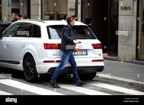 Milan, Riccardo Montolivo goes to Damiani to buy a present to his wife Riccardo Montolivo, AC ...