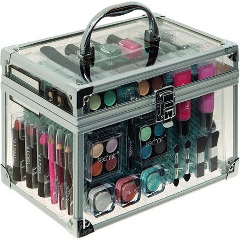 Produse cosmetice + Geanta depozitare Technic Beauty Case