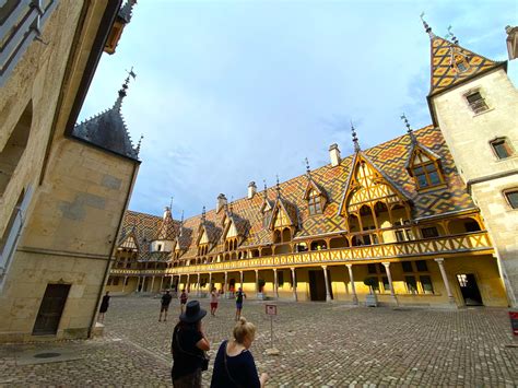 We Visit The Legendary Hospices de Beaune! A Trip Back In Time To Burgundy France! – johnrieber