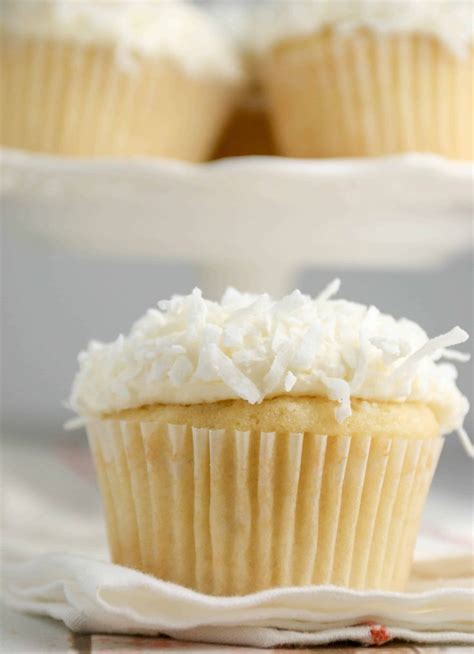 Easy, fluffy coconut frosting made with powdered sugar for your cakes ...