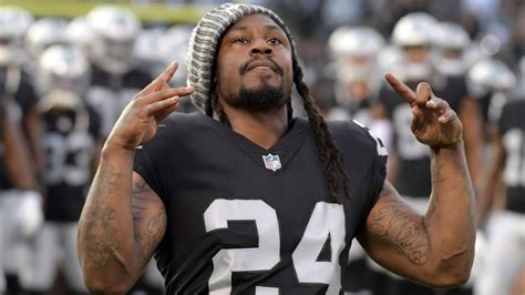 Marshawn Lynch || BEAST MODE - (Career Highlights) 2020 - YouTube