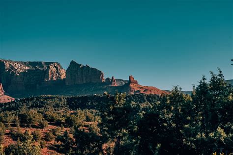 4 Easy Ways to Access Sedona Views • Amanda Wanders