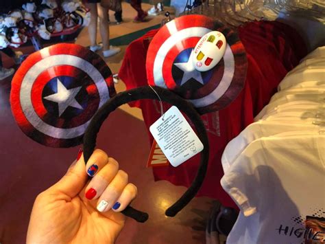 See The Various Magical Mouse Ears At Disneyland Paris!