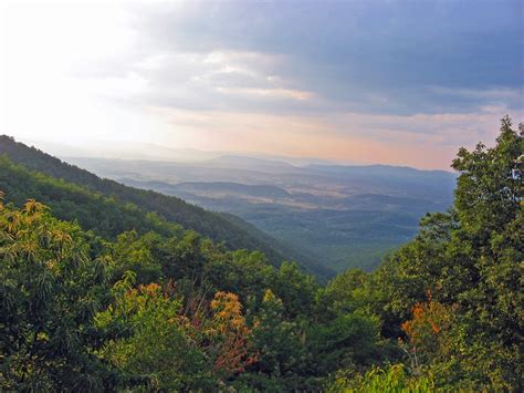 28 Must-Stay Appalachian Trail Shelters (State by State Guide)