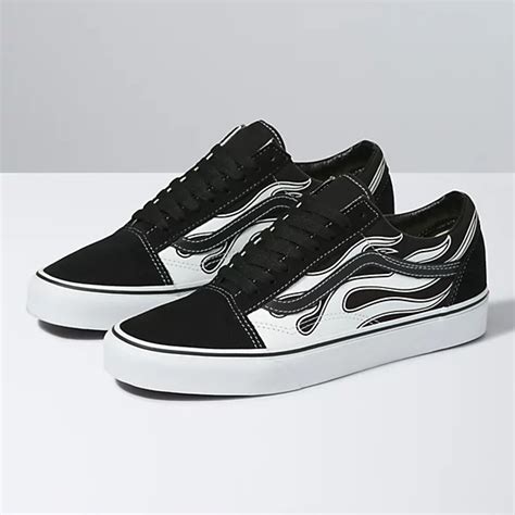 Flame Old Skool | Shop Classic Shoes At Vans