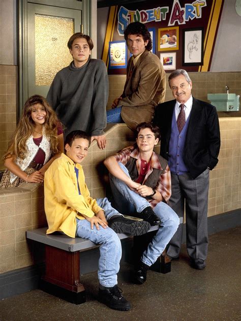 Boy Meets World Cast And Logo