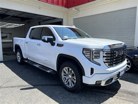 2023 GMC Sierra 1500 Denali (Summit White) — DETAILERSHIP™