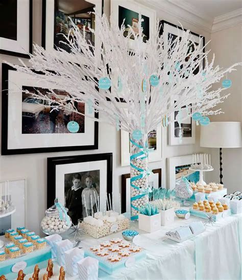 35 Pretty Winter Baby Shower Ideas