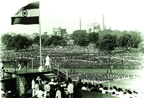 Suraiya Badruddin Tyabji, who helped in stictching first National Flag