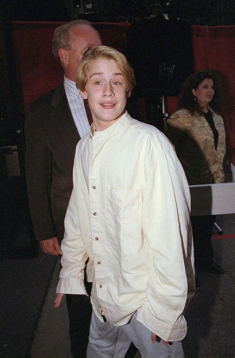 Macaulay Culkin, 1995 | Macaulay culkin, Michael cade, Kids photography ...