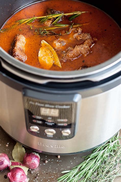 Pressure Cooker Oxtail Stew - GastroSenses