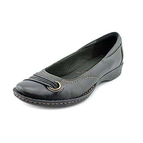 Clarks Women’s Recent Drive Flat | Womens flats, Black flats, Flats