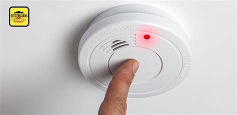 8 Common Smoke Alarm Beeping Issues