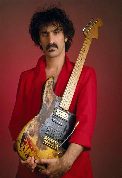 Frank Zappa, LA, 1982 | Frank zappa, Zappa, Guitar