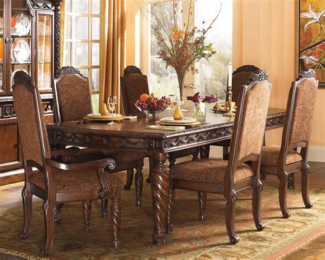 North Shore 7 Piece Dining Room Table | Gonzalez Furniture