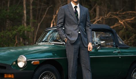 The Best Men's Suit Styles & Trends For 2023