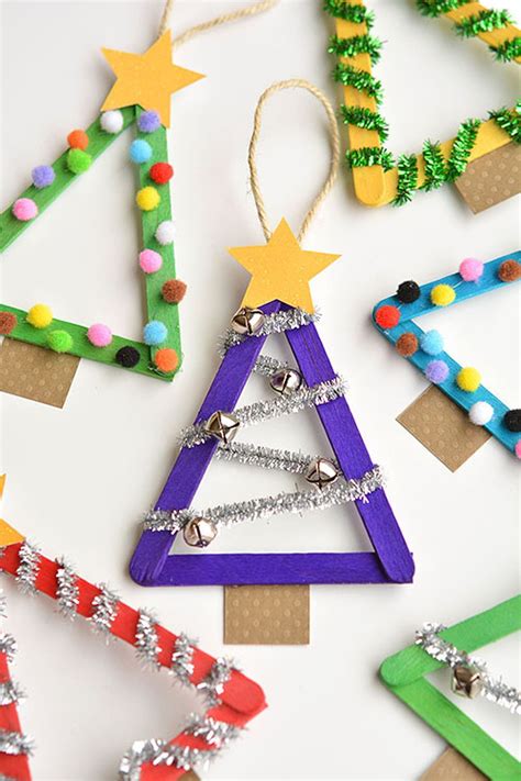 Make These Super-Simple Christmas Crafts With Your Kids This Season | Manualidades, Manualidades ...