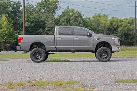 Rough Country Lift Kit for Nissan Titan XD 4WD (2016-18) 5.0L, Cummins, 6"