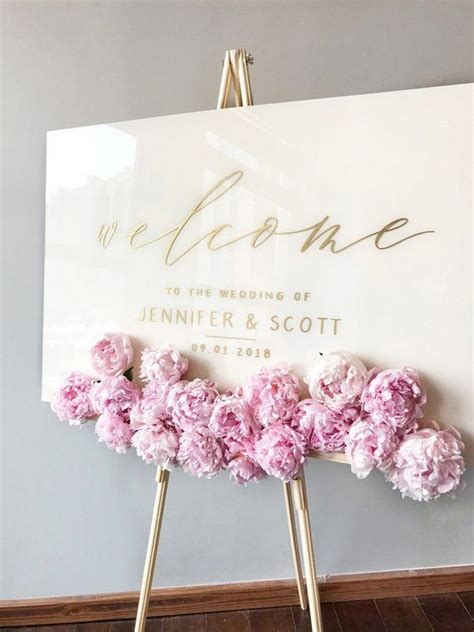 20 Acrylic Wedding Welcome Signs Perfect for Greeting Guests