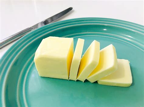 6 Ways to Quickly Soften Butter to Room Temperature - Windy City Baker