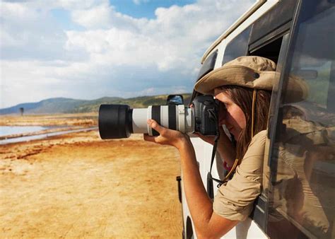 How to Choose the Best Camera for Safari [Buyers Guide] | Storyteller Travel