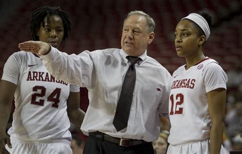 Lady Razorbacks Basketball Travels to Florida | Sporting Life Arkansas