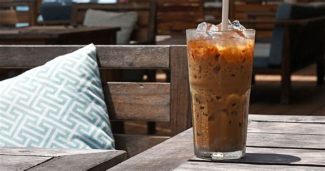 VIETNAMESE ICED COFFEE (CAFE SUA DA) - Vietnam Travel Online