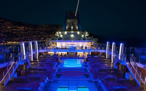 Cruise life: A day on board P&O Cruises Britannia – On the Luce travel blog