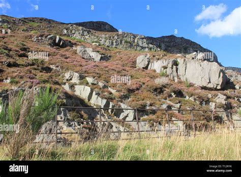 Elan valley aqueduct hi-res stock photography and images - Alamy