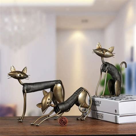 TOOARTS Metal Spring Cat Sculpture Iron Artwork Cat Handicraft Crafting Home Subtle Decoration ...