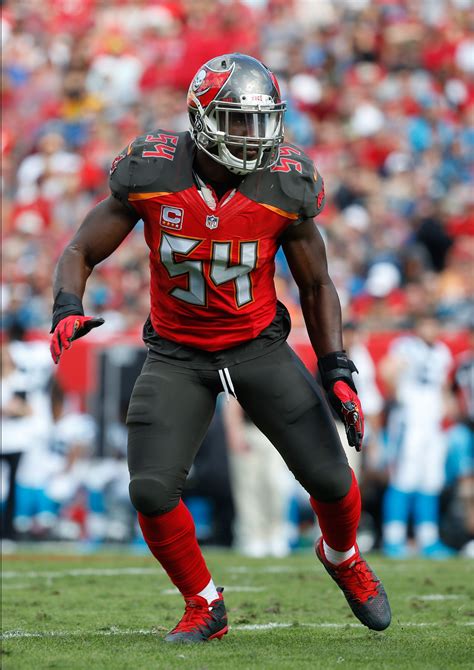 Buccaneers' Lavonte David To Miss Significant Time