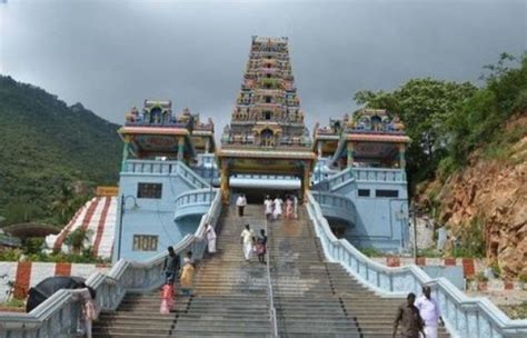 Madras HC government directs HRCE in Palani temple - NewsBharati