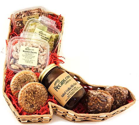 Pecan Gift Baskets & Texas Themed Gifts | Pecans.com